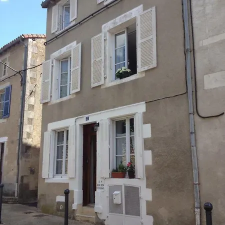 Charming Montmorillion Maison Tatil Evi Montmorillon